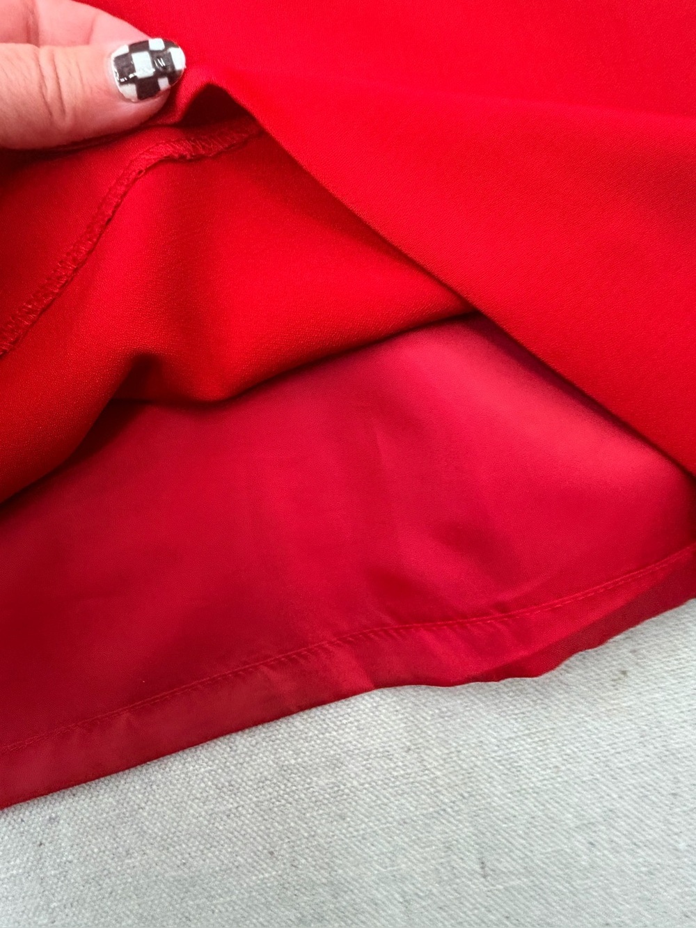 Harve Benard Red Maxi Skirt - Sleek High-Waist Style - Picture 5 of 5